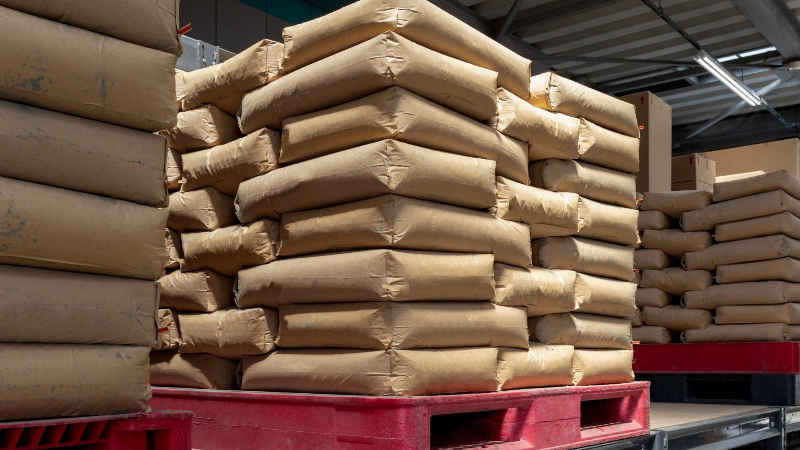 ついに美味スーパー＆キッチンでも 備蓄米販売を行っております！